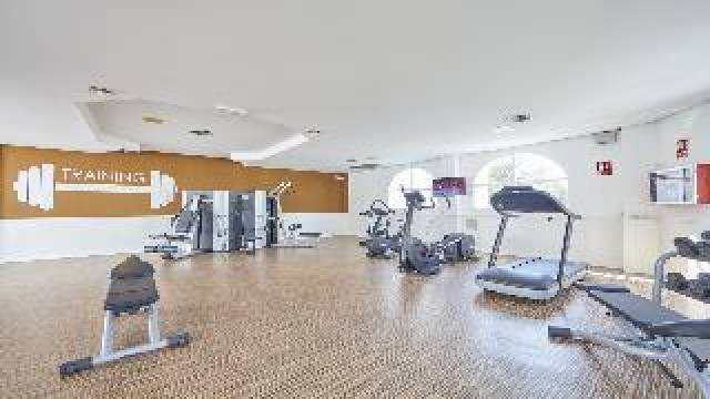 Desportos y Entretenimento