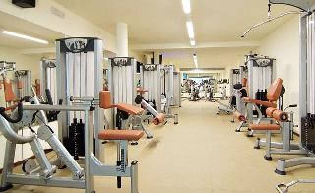 Desportos y Entretenimento