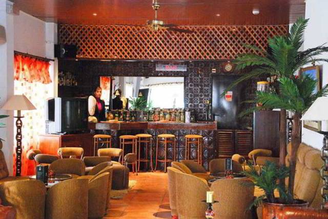 Bar