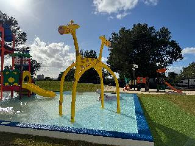 Desportos y Entretenimento