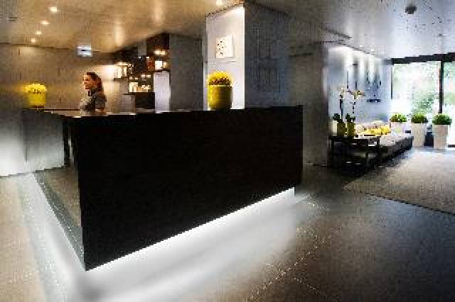 Desportos y Entretenimento