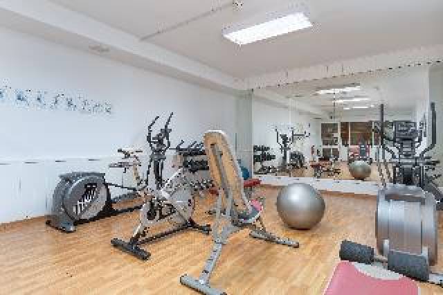 Desportos y Entretenimento