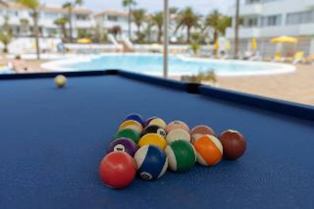 Desportos y Entretenimento
