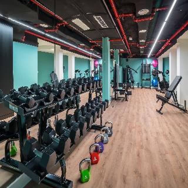 Desportos y Entretenimento