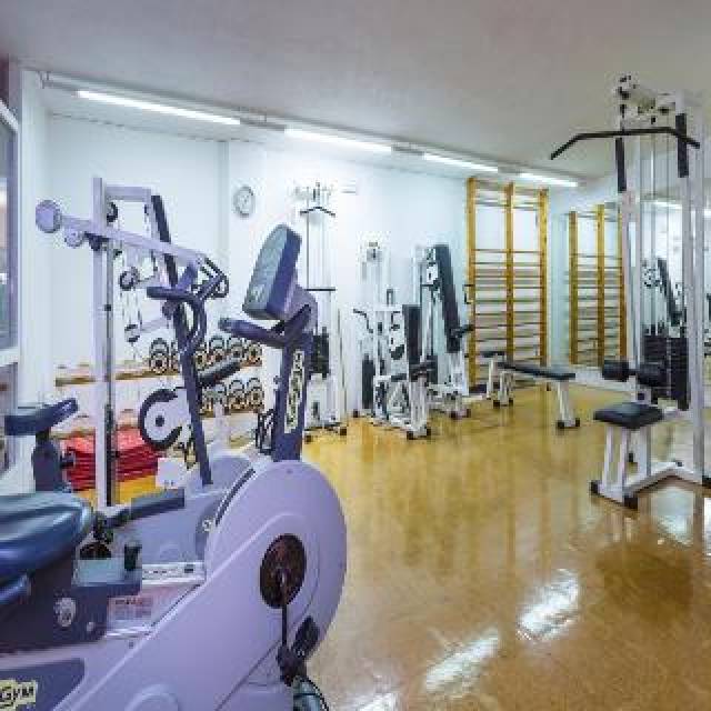 Desportos y Entretenimento