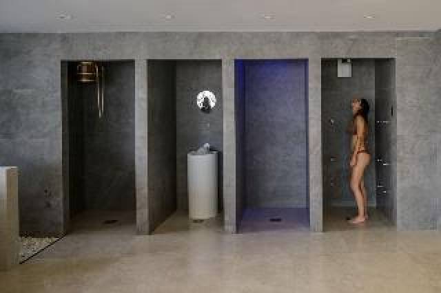 Desportos y Entretenimento