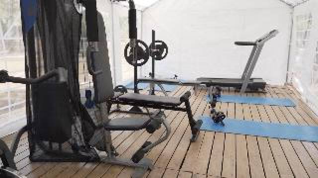 Desportos y Entretenimento