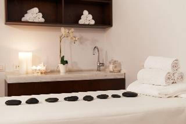 Desportos y Entretenimento