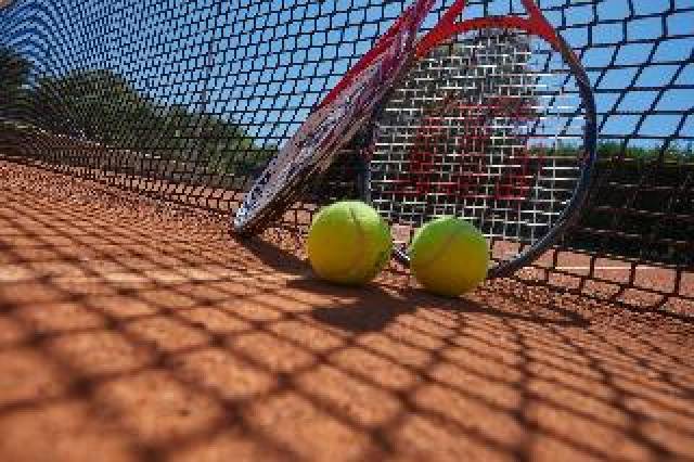 Desportos y Entretenimento