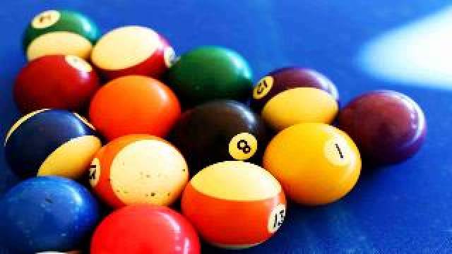 Desportos y Entretenimento
