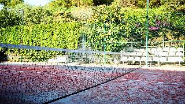 Desportos y Entretenimento