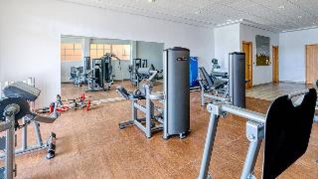 Desportos y Entretenimento