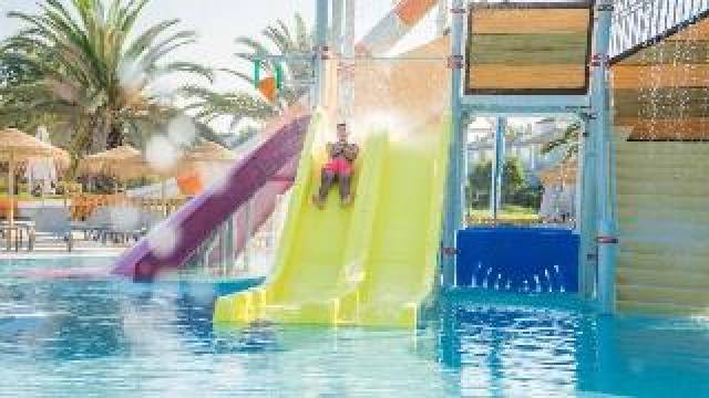 Desportos y Entretenimento