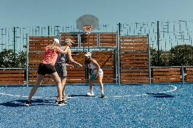 Desportos y Entretenimento