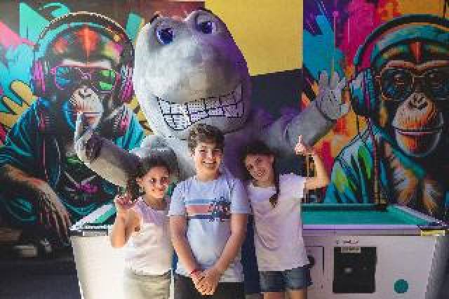 Desportos y Entretenimento