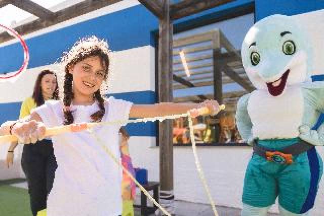 Desportos y Entretenimento