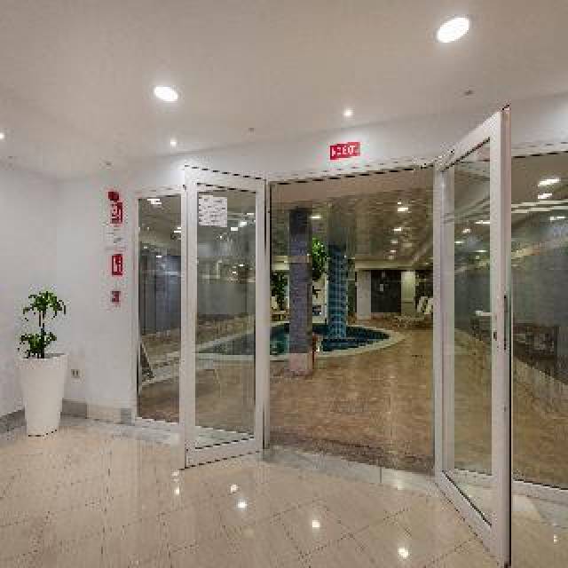 Desportos y Entretenimento