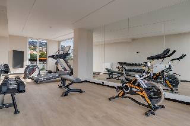 Desportos y Entretenimento