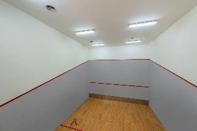Desportos y Entretenimento