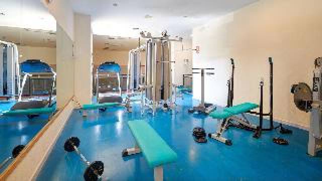 Desportos y Entretenimento