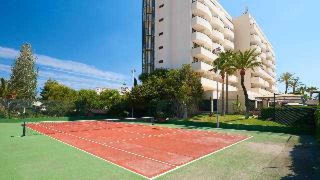 Desportos y Entretenimento