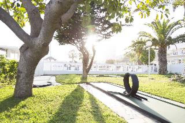 Desportos y Entretenimento
