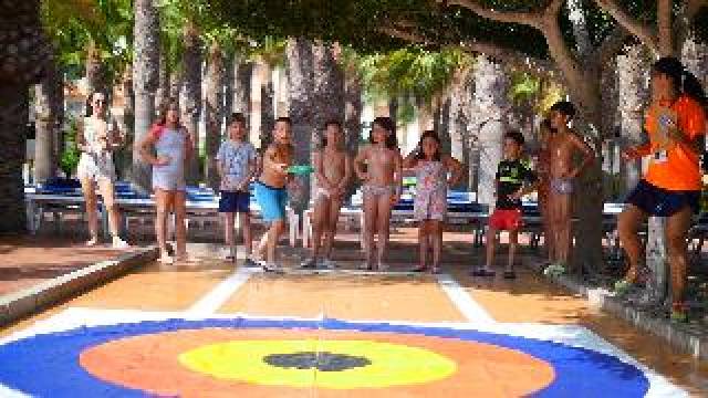 Desportos y Entretenimento