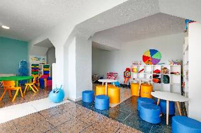 Desportos y Entretenimento