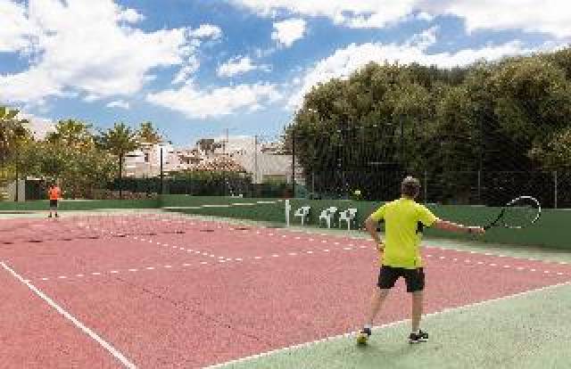 Desportos y Entretenimento