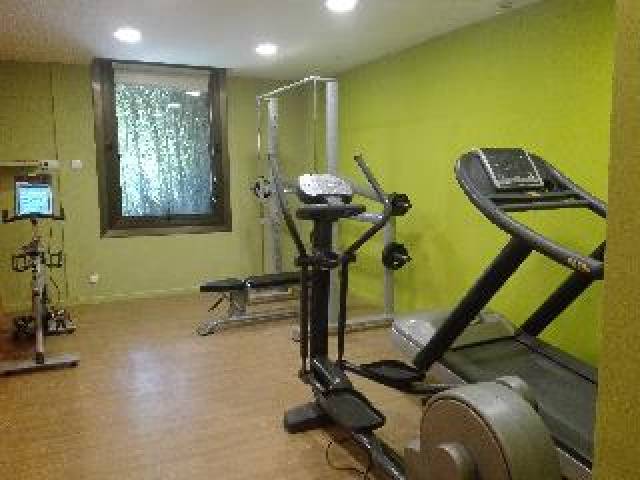 Desportos y Entretenimento
