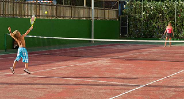 Desportos y Entretenimento