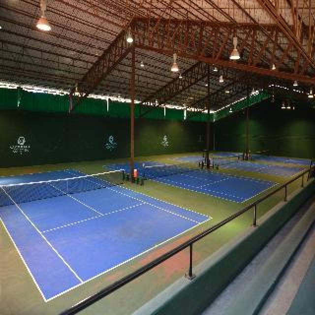 Desportos y Entretenimento