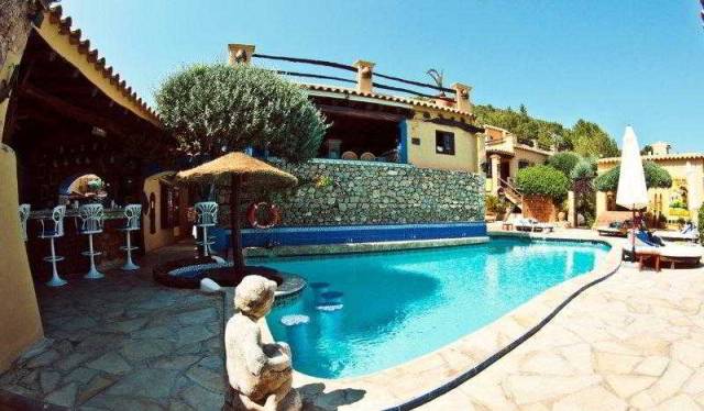 Piscina