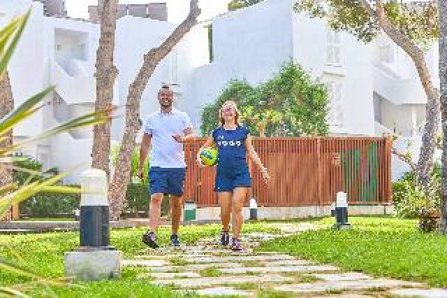 Desportos y Entretenimento