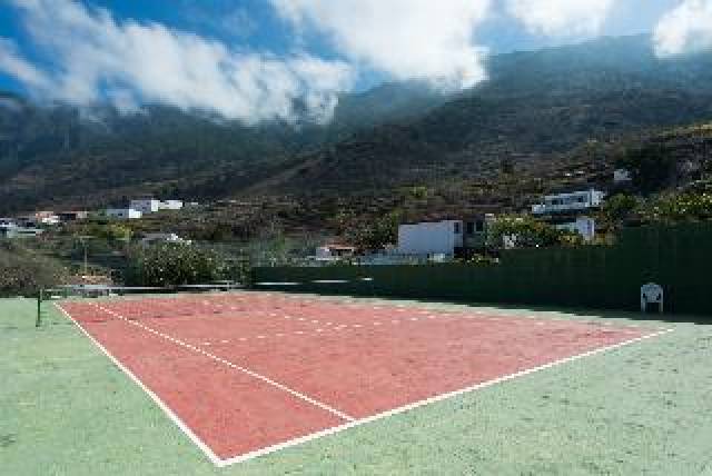 Desportos y Entretenimento