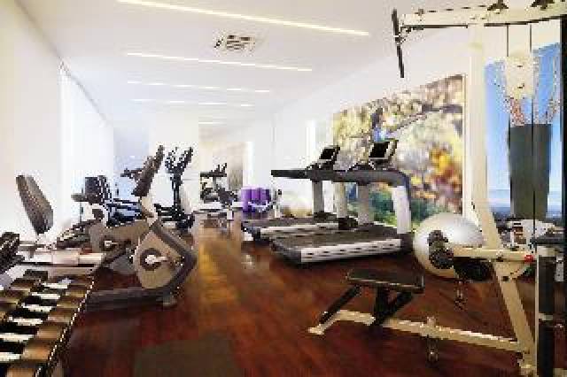 Desportos y Entretenimento