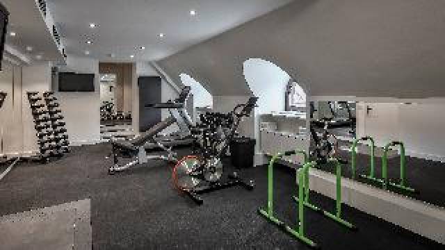 Desportos y Entretenimento