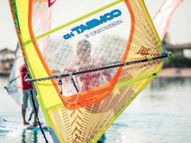Desportos y Entretenimento