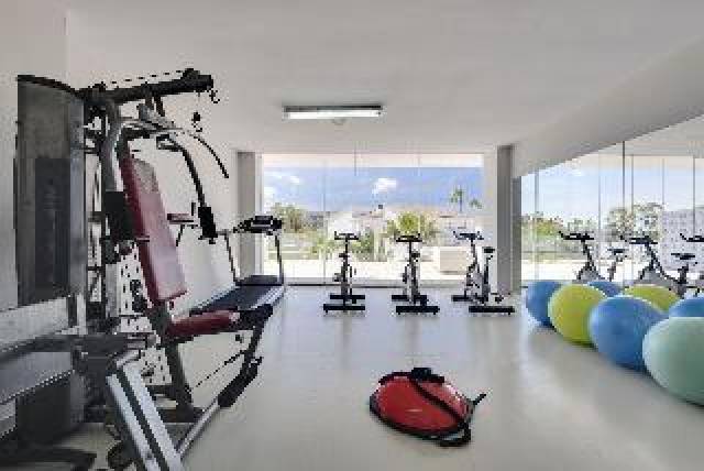 Desportos y Entretenimento