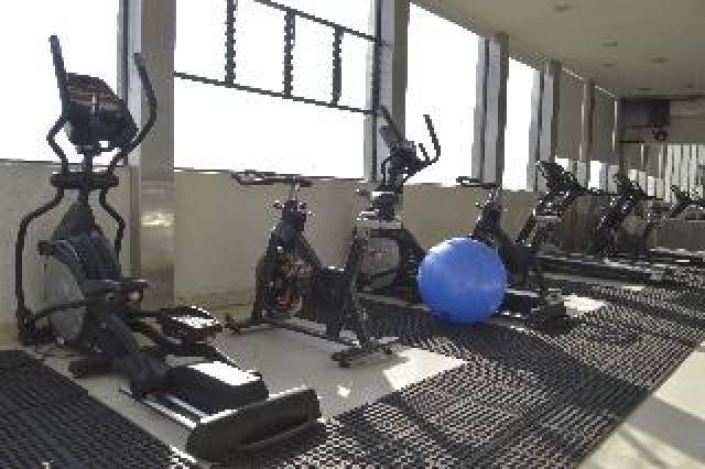 Desportos y Entretenimento