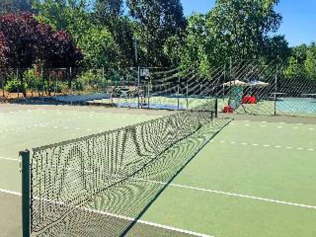 Desportos y Entretenimento