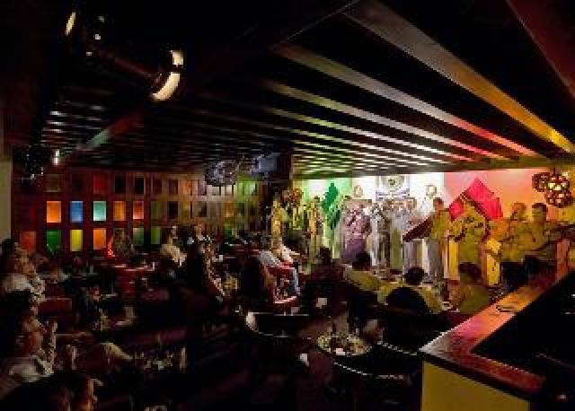 Bar