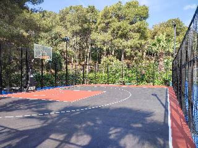 Desportos y Entretenimento