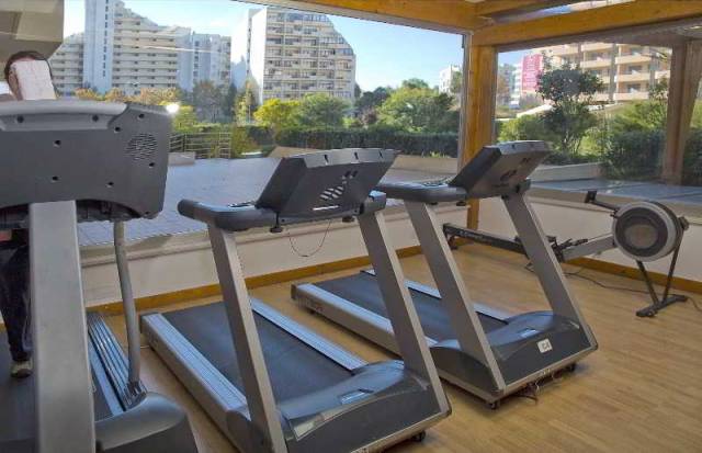 Desportos y Entretenimento