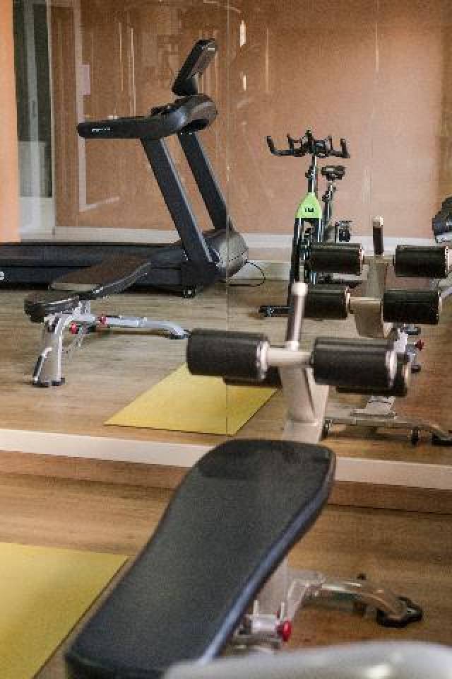 Desportos y Entretenimento