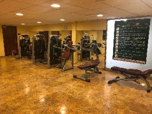 Desportos y Entretenimento