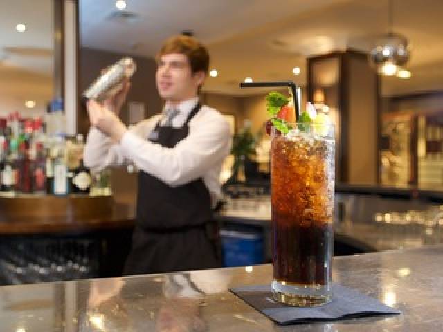 Bar