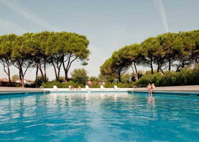 Piscina
