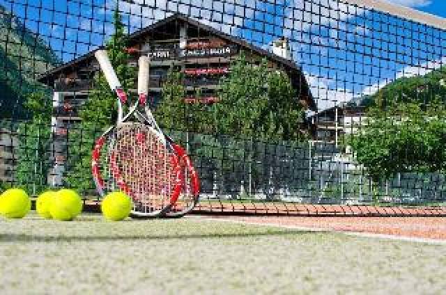 Desportos y Entretenimento