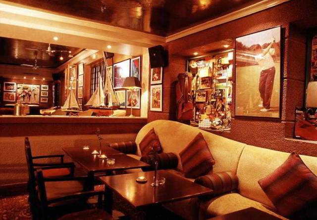 Bar